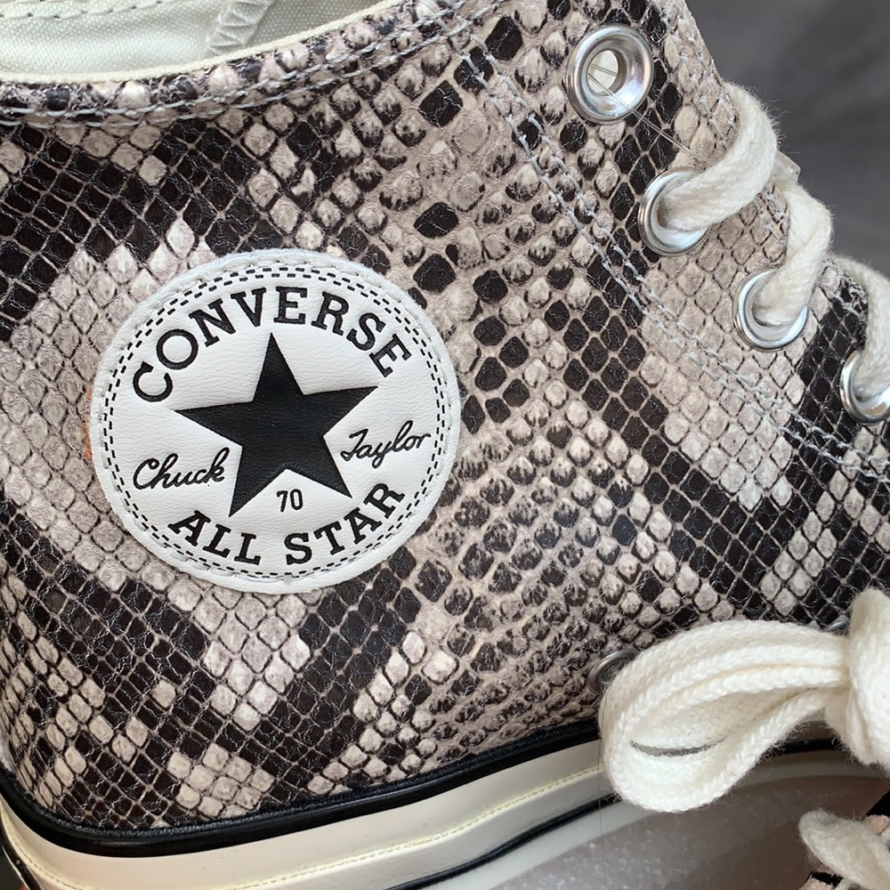 CONVERSE CHUCK 70 HI BLACK/EGRET/CHAMPAGNE TAN MEN - Picture 12 of 16